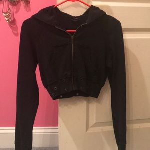 💰$8 w purchase Cropped black & gold jacket